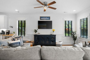 Cozy Winter Retreat near Wilmington Riverwalk